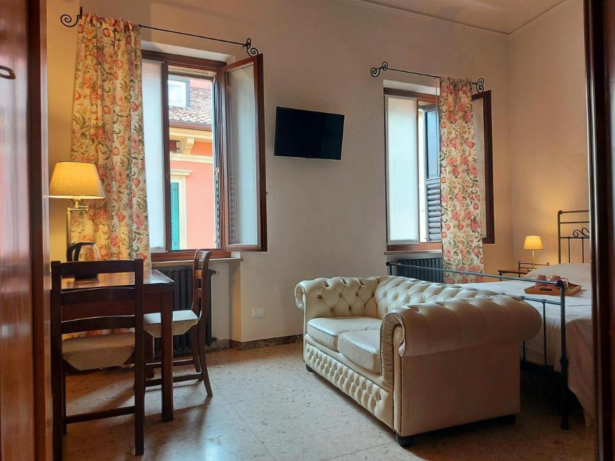 Elle Palace - Simply Elegant Verona Dış mekan fotoğraf