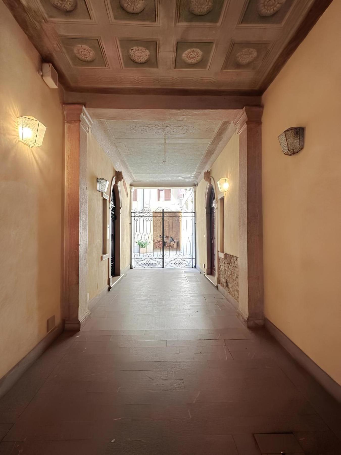 Elle Palace - Simply Elegant Verona Dış mekan fotoğraf